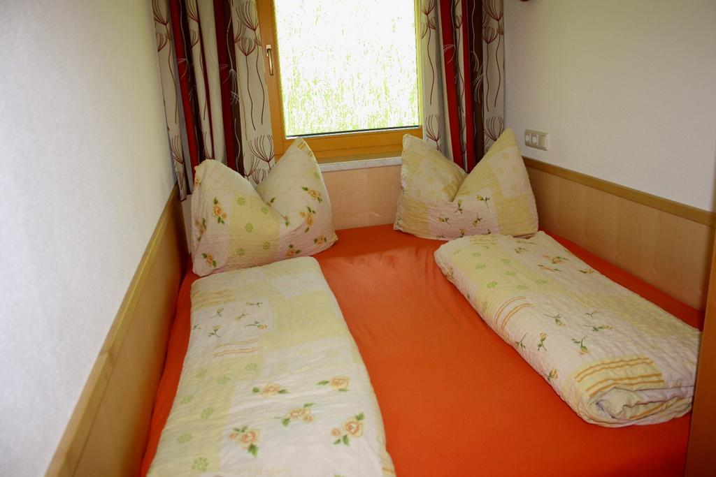 Ferienwohnung Saalbach Fieberbrunn Ruang foto